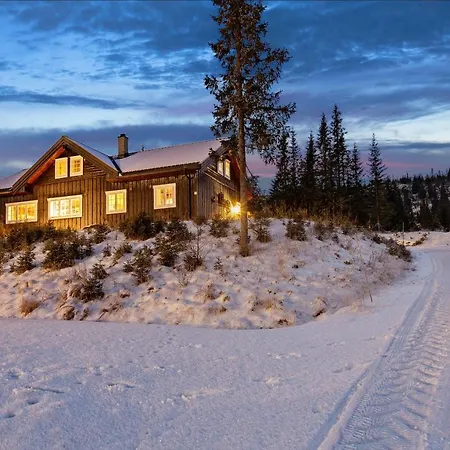 Skeikampen With Mountain View, Jacuzzi, And 8 Bedrooms *