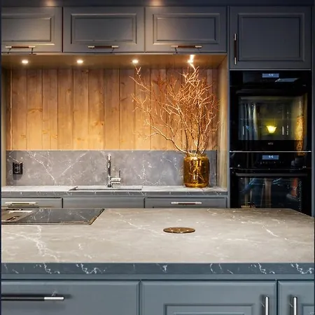 Skeikampen With Mountain View, Jacuzzi, And 8 Bedrooms Alpesi faház Aulstad