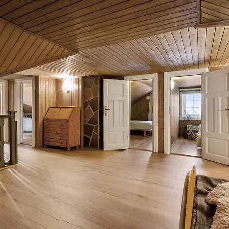 Alpesi faház Skeikampen With Mountain View, Jacuzzi, And 8 Bedrooms Aulstad