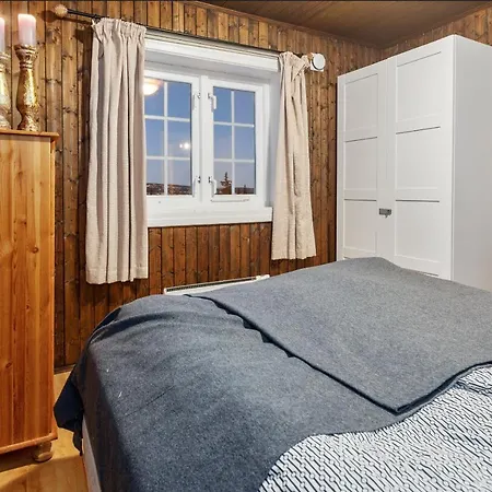 Skeikampen With Mountain View, Jacuzzi, And 8 Bedrooms *