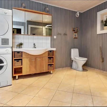 Skeikampen With Mountain View, Jacuzzi, And 8 Bedrooms Chalet Aulstad