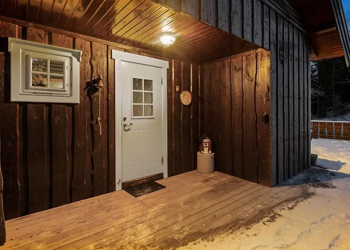 Skeikampen With Mountain View, Jacuzzi, And 8 Bedrooms Chalet *